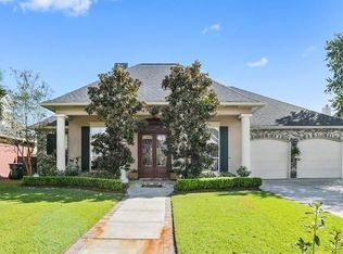 6 Bellingrath Dr, Harvey, LA 70058