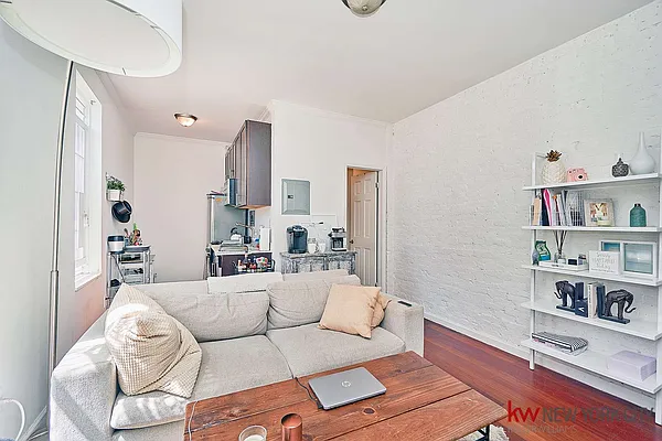 Rented by Keller Williams NYC | media 13