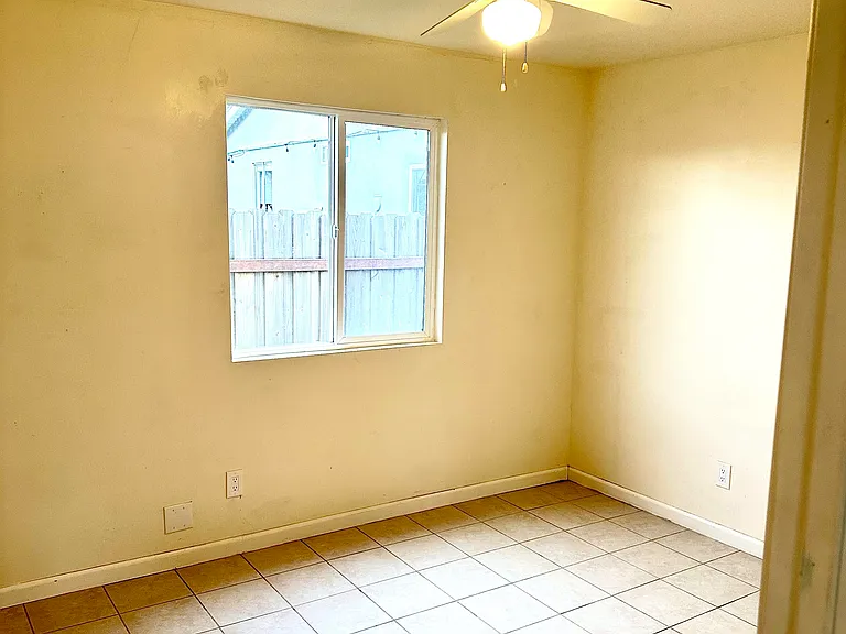 2107 Sunset Ave — Photo 7