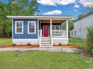 1112 E Waldburg St, Savannah, GA 31404