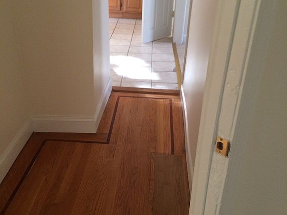 4th image of 32 Lincoln Ave #1