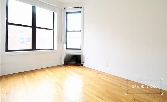 Rented by Grand & Co. | media 1