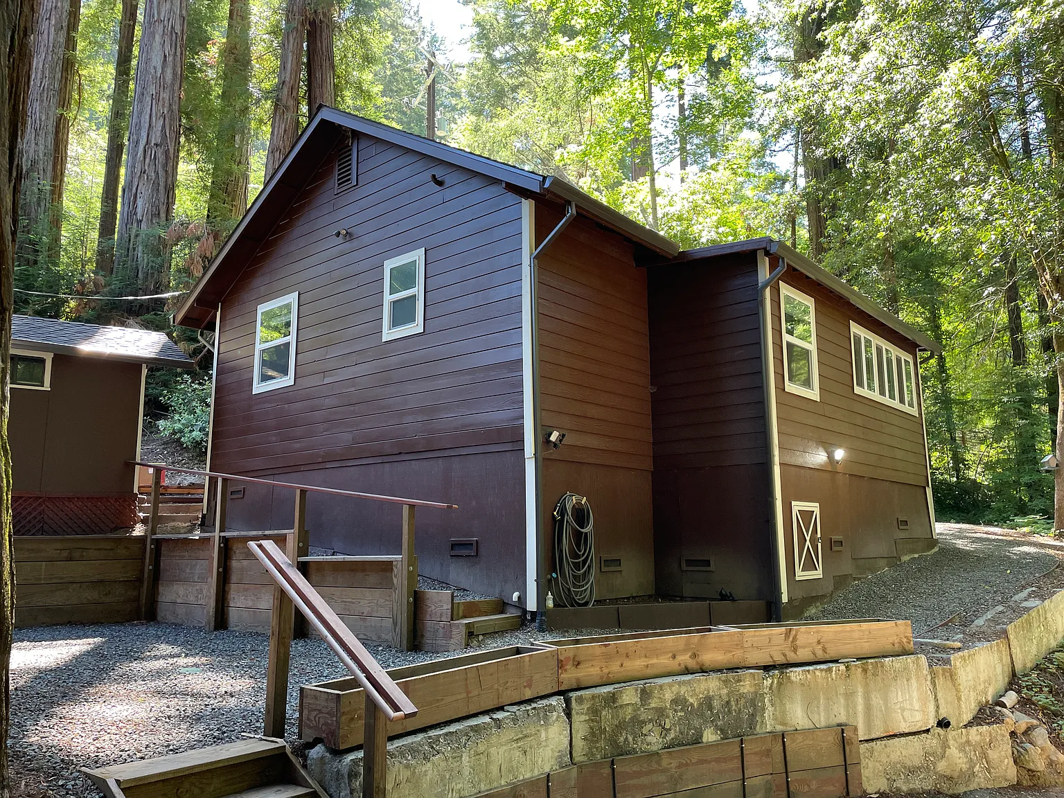 2 bed, $1,900 — Photo 2