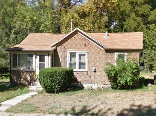 217 Mohawk St, Waterloo, IA 50703