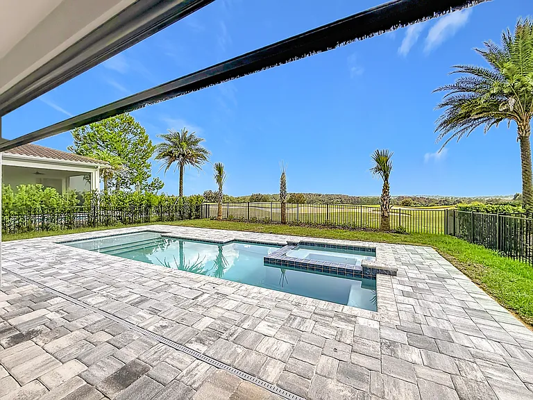 15930 Vetta Dr — Photo 22