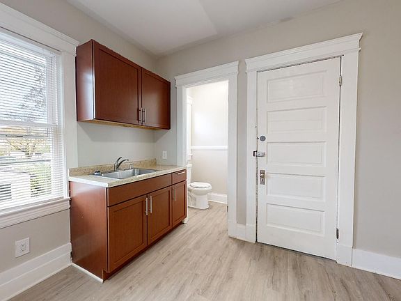 2nd image of 4420 Bush Ave #96D571800
