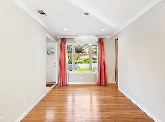 5th image of 509 W Laurel Ave