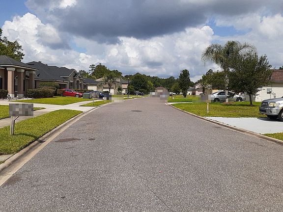 4th image of 2419 Eisner Dr