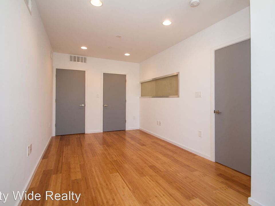 1st image of 457 E Girard Ave #3