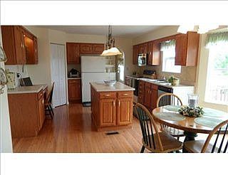 2nd image of 131 Shady Oak Dr