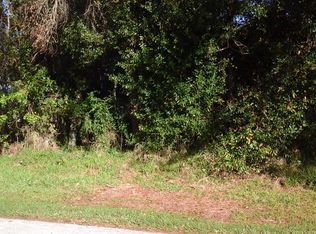 737 Benedictine Ter, Sebastian, FL 32958