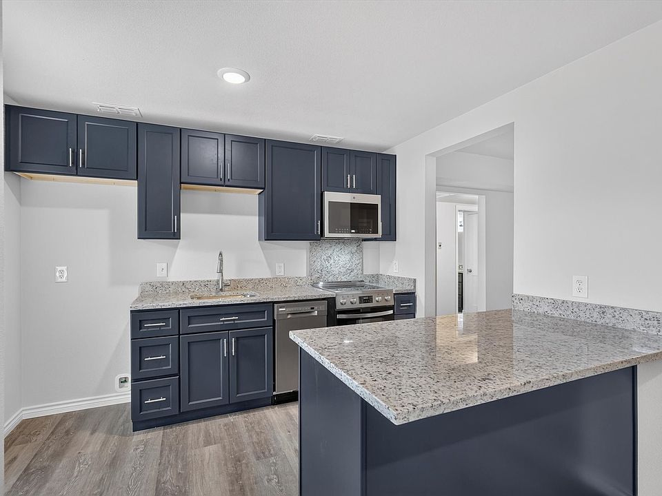 1st image of 4652 Matilda St #D