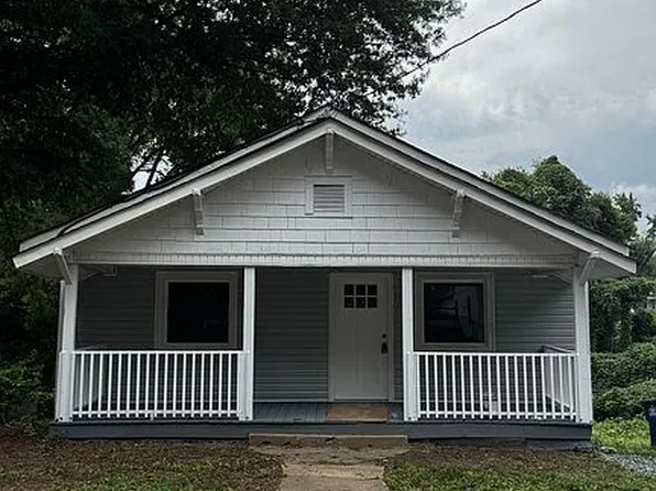 1226 NE 23rd St, Winston Salem, NC 27105