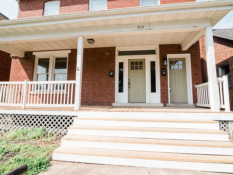 303 W Atchison St #A — Photo 2