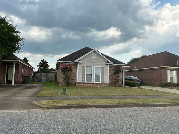 3rd image of 6944 Sandfield Dr