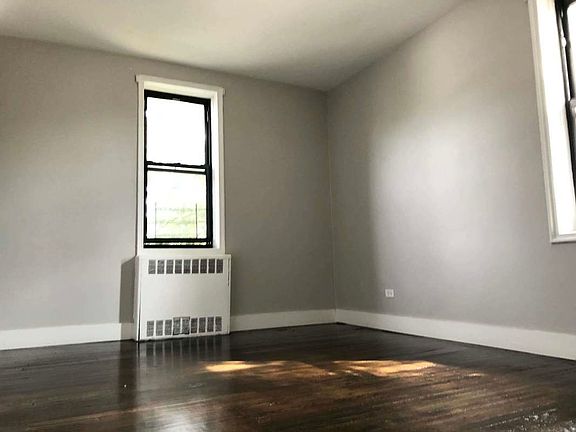 5th image of 1272 E 36th St #C2