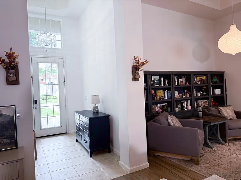 7829 Founders Cir — Photo 12