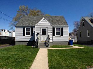 57 Morris Cove Rd, New Haven, CT 06512