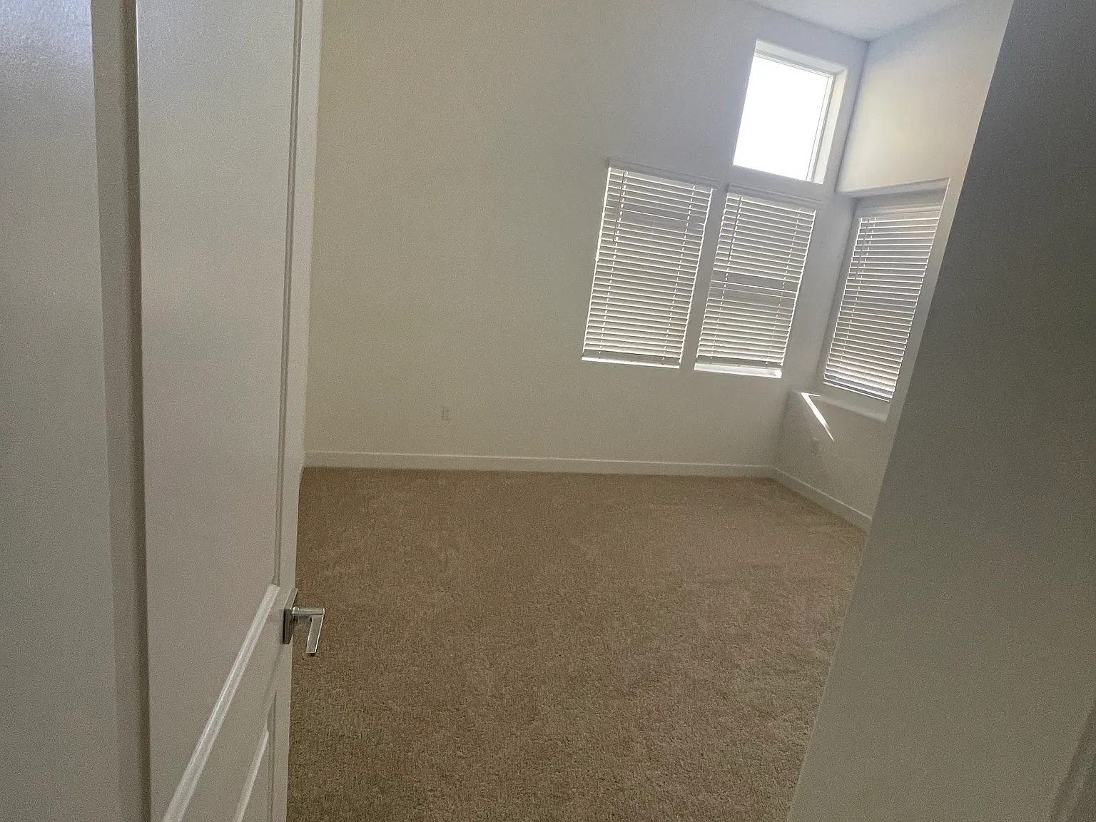 Somi Ct, Hayward — Photo 1