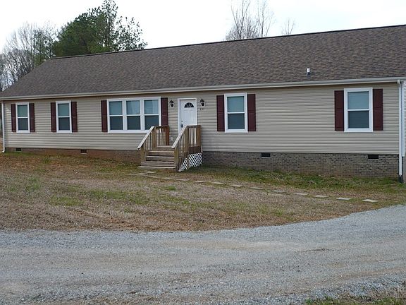 5th image of 131 Concord St