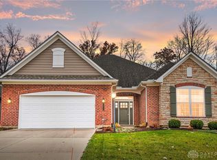 575 Carrick Dr, Dayton, OH 45458