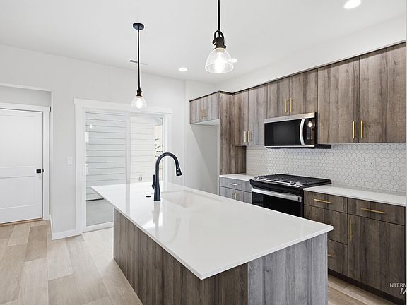 4th image of 6917 S Harvest Cove Ave