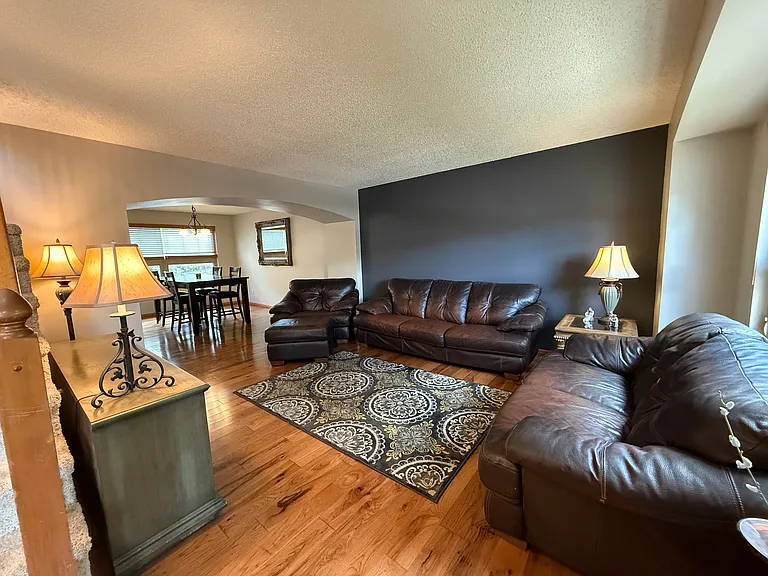 15425 Holbein Dr — Photo 4