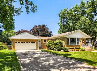 10636 Mason Ave, Chicago Ridge, IL 60415