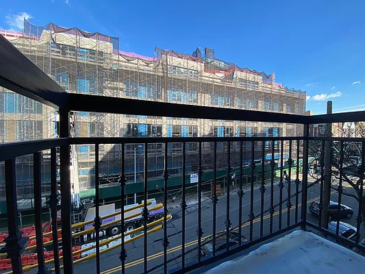 Rented by NY Space Finders Inc. | media 23