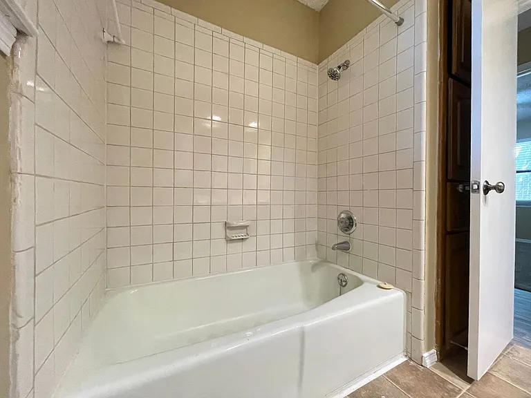 2917 Elsinor Dr — Photo 20