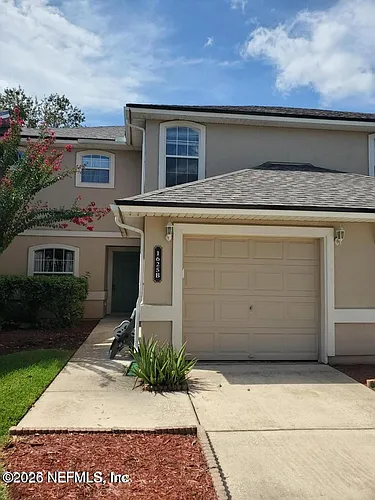 1625 Vineland Cir #B Photo 1 1625 Vineland Cir #B Photo 1
