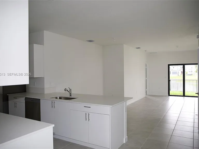 5001 Peacock Way #5038 — Photo 29