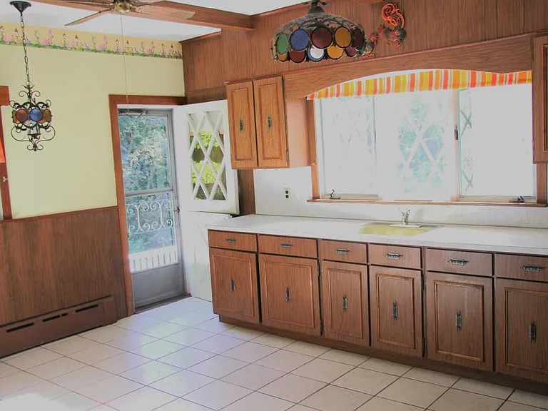 Kitchen to Porch
