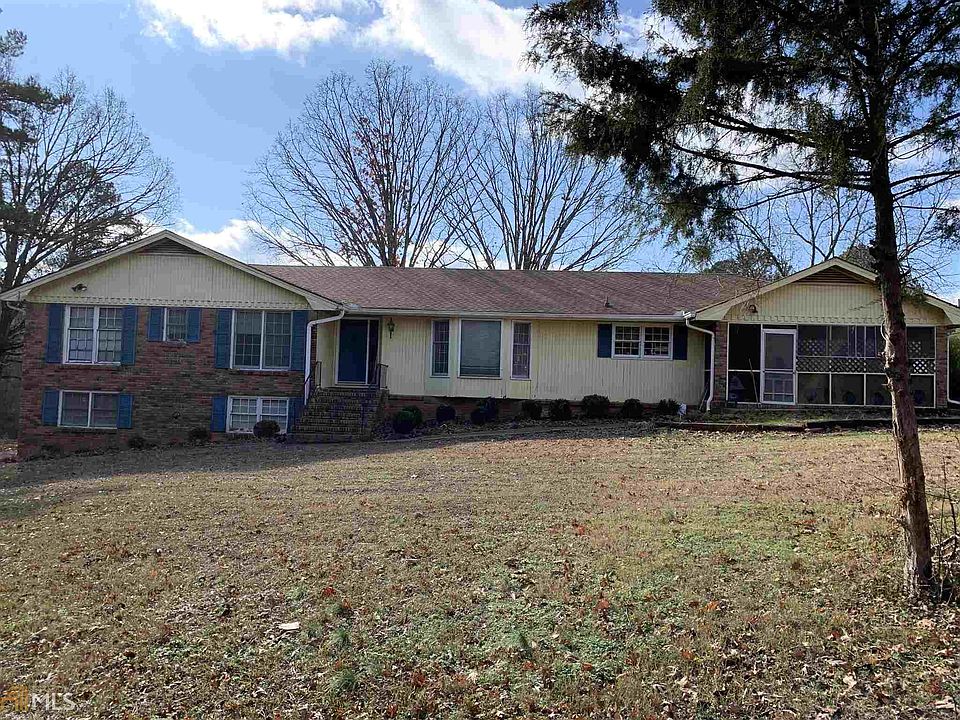 1st image of 1043 Bob Hannah Cir