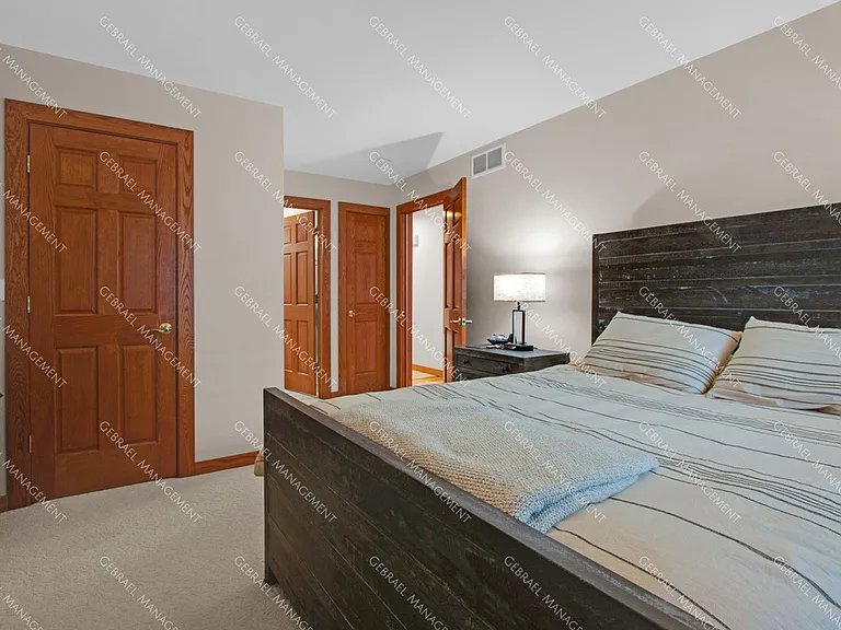 14292 Westman Dr — Photo 34