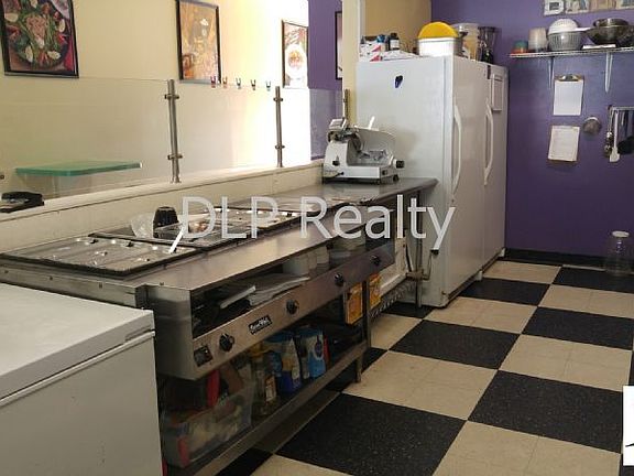 3rd image of 1501 Ridgewood Ave Ste 106