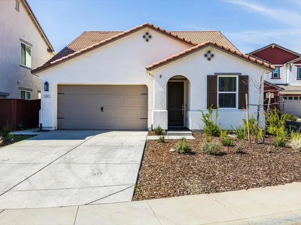 3363 Apollo Ct, Folsom, CA 95630