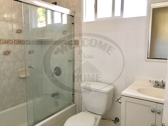 2nd Bathroom