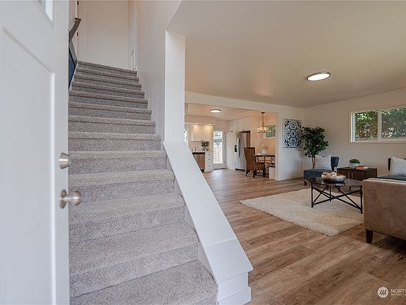 5th image of 1715 8th Street