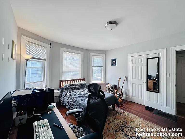 2 Greylock Rd — Photo 6