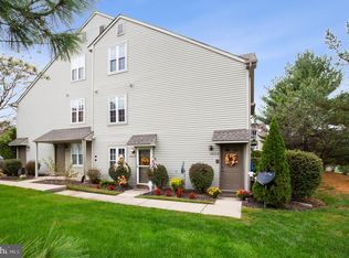 3806 Carrington Ct, Mount Laurel, NJ 08054