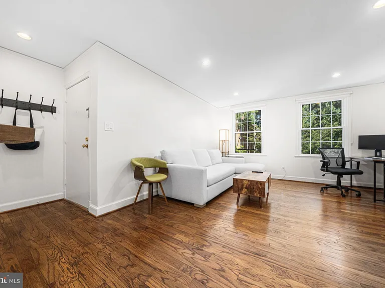 2720 Ordway St NW #3 — Photo 4
