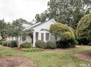 1215 Deptford Ct, Raleigh, NC 27609