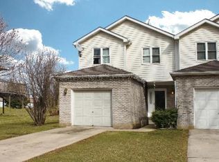 730 N Forest Ave, Batavia, IL 60510