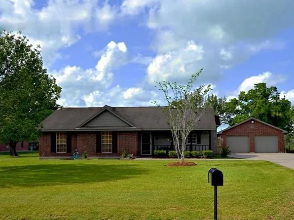 13808 Carolyn St, Santa Fe, TX 77517