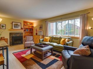 1014 Spaight St APT 1, Madison, WI 53703