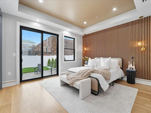 134 Hancock Avenue image 13 of 23