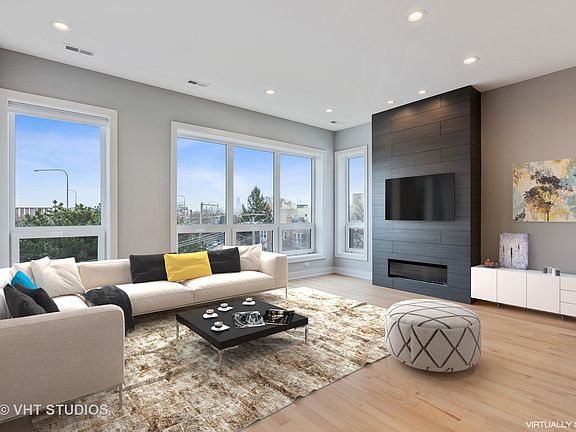 4th image of 2302 N Hoyne Ave #3