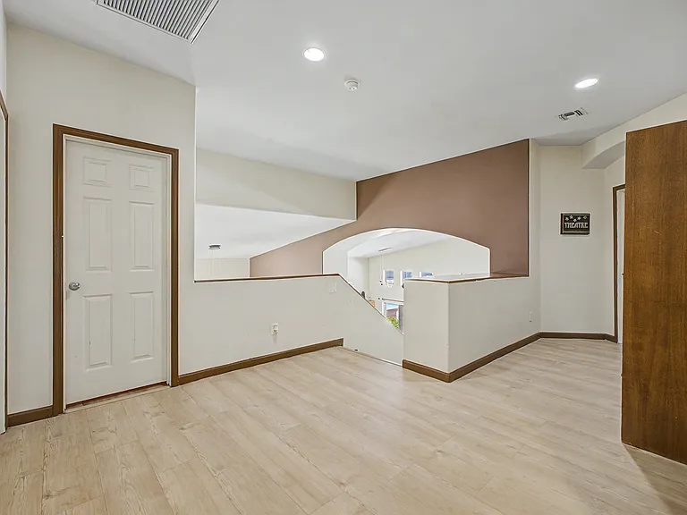 10613 E Avalon Park St — Photo 24