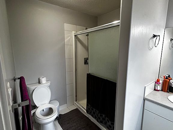 2nd image of 1868 30th St NW